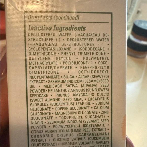 NEW La Mer Soft Fluid Long Wear Foundation - Amber - Picture 5 of 9